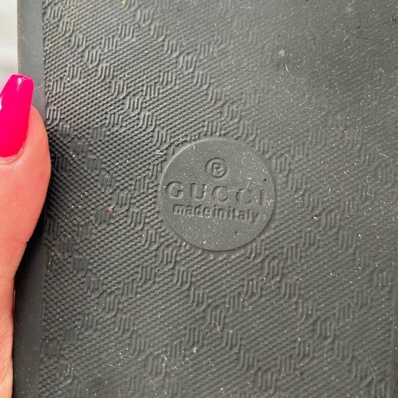 AUTHENTIC MENS GUCCI SIGNATURE STRIPE RUBBER SOLE SLIDES ✨ - Picture 4 of 6